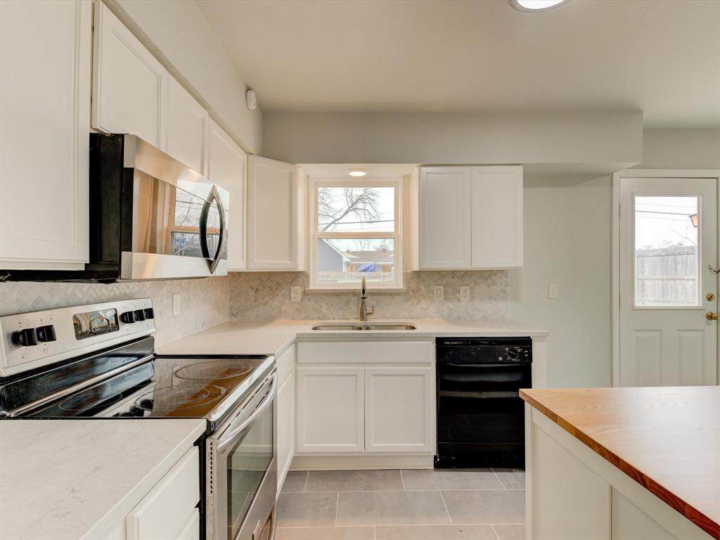 3222 Millmar Drive - Photo 1