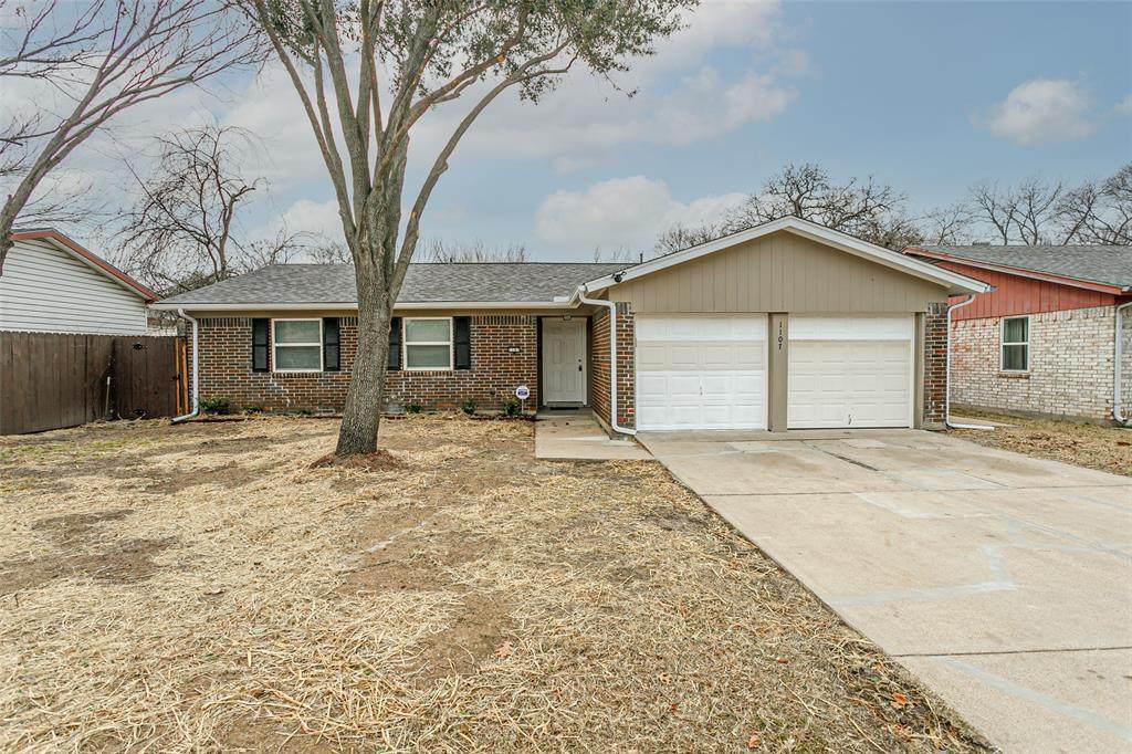 1107 Dora Street - Photo 1