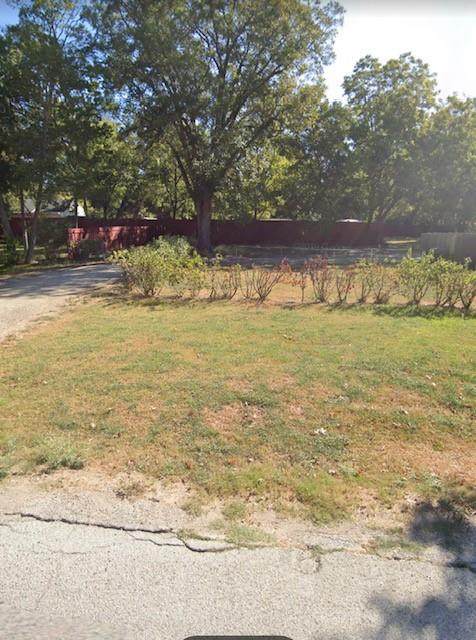 114 Ellis Street - Photo 1
