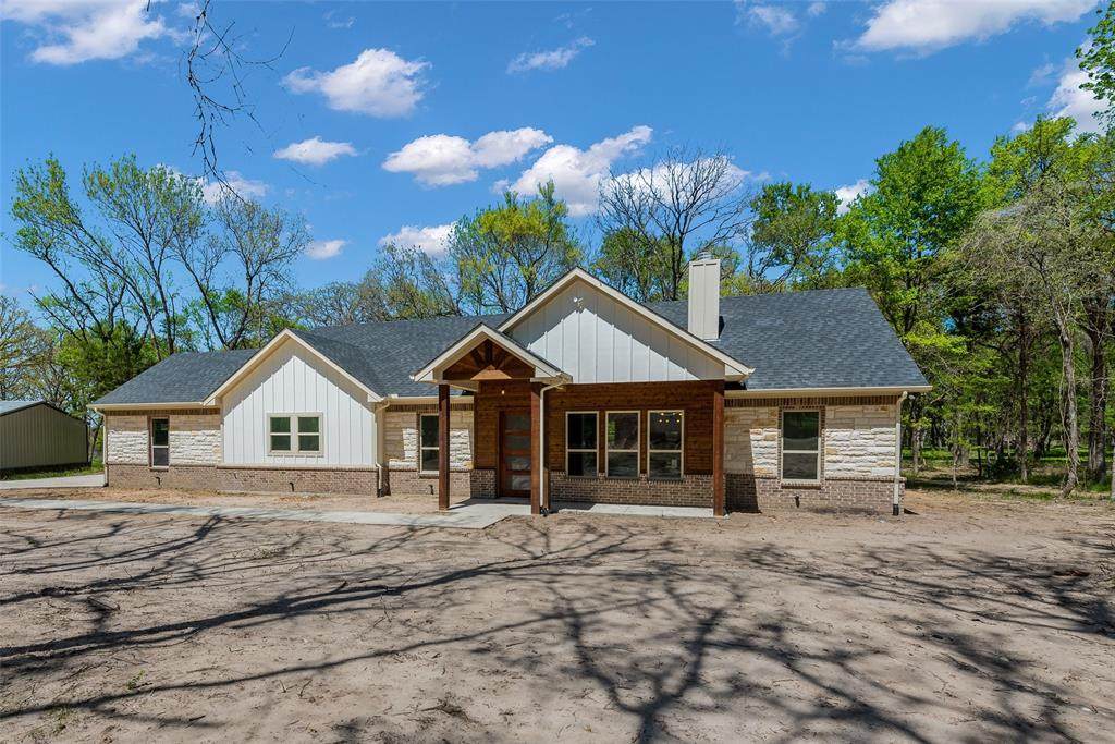 122 Lakeview Trail - Photo 1