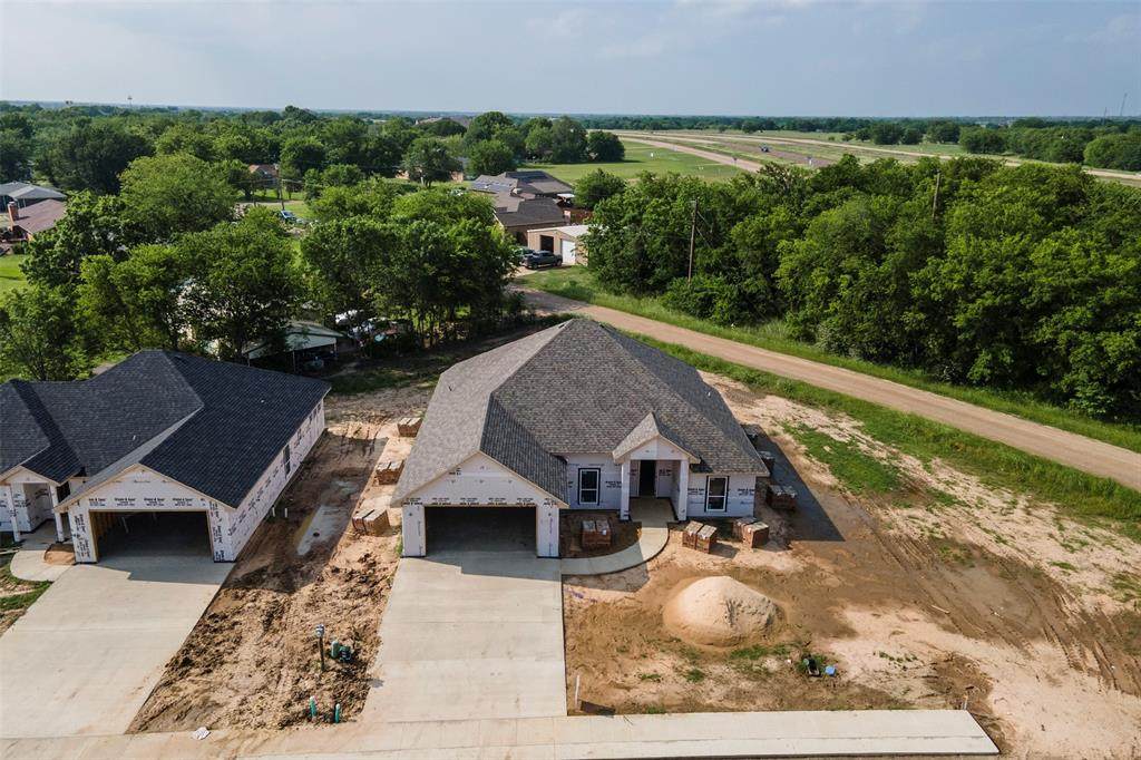 909 Stone Meadow Drive - Photo 1