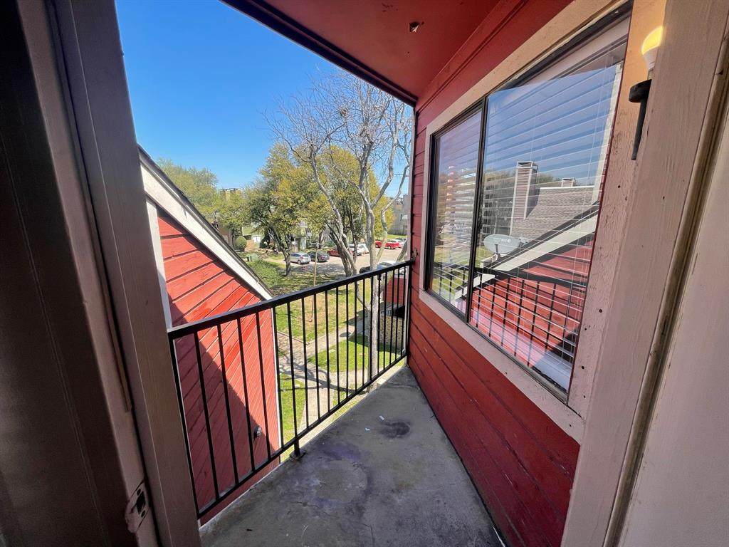 9827 Walnut Street - Photo 1