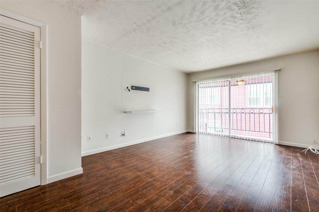 4301 Hartford - Photo 1