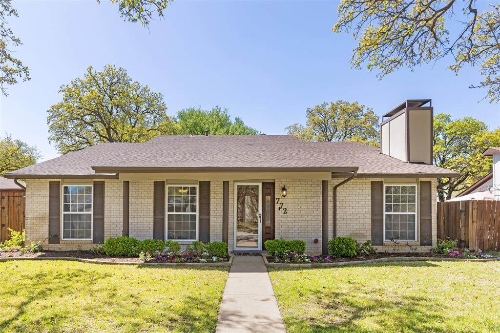 772 Dove Circle - Photo 1