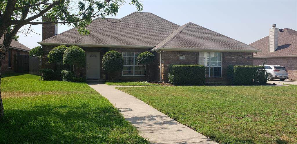 104 Honeysuckle Drive - Photo 1