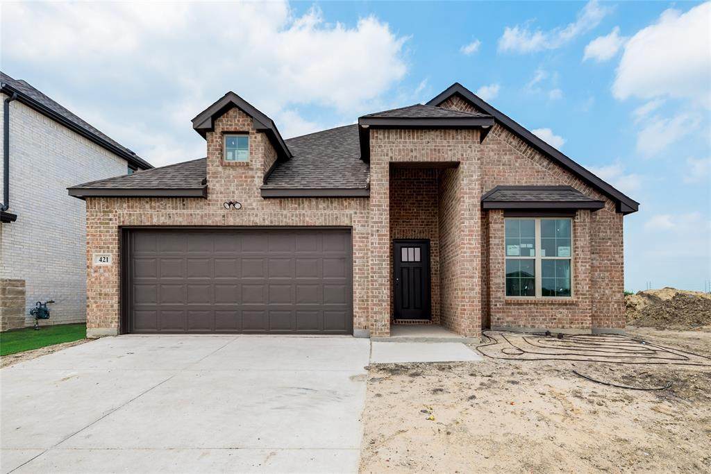 421 Waters Ridge - Photo 1