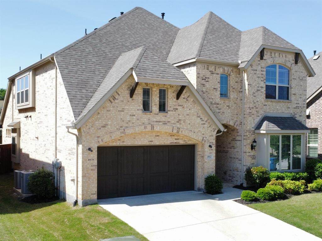 1812 Goliad Way - Photo 1