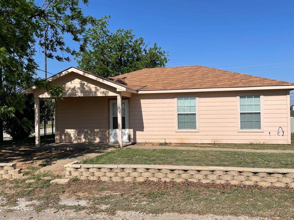 1101 Stratton Street - Photo 1