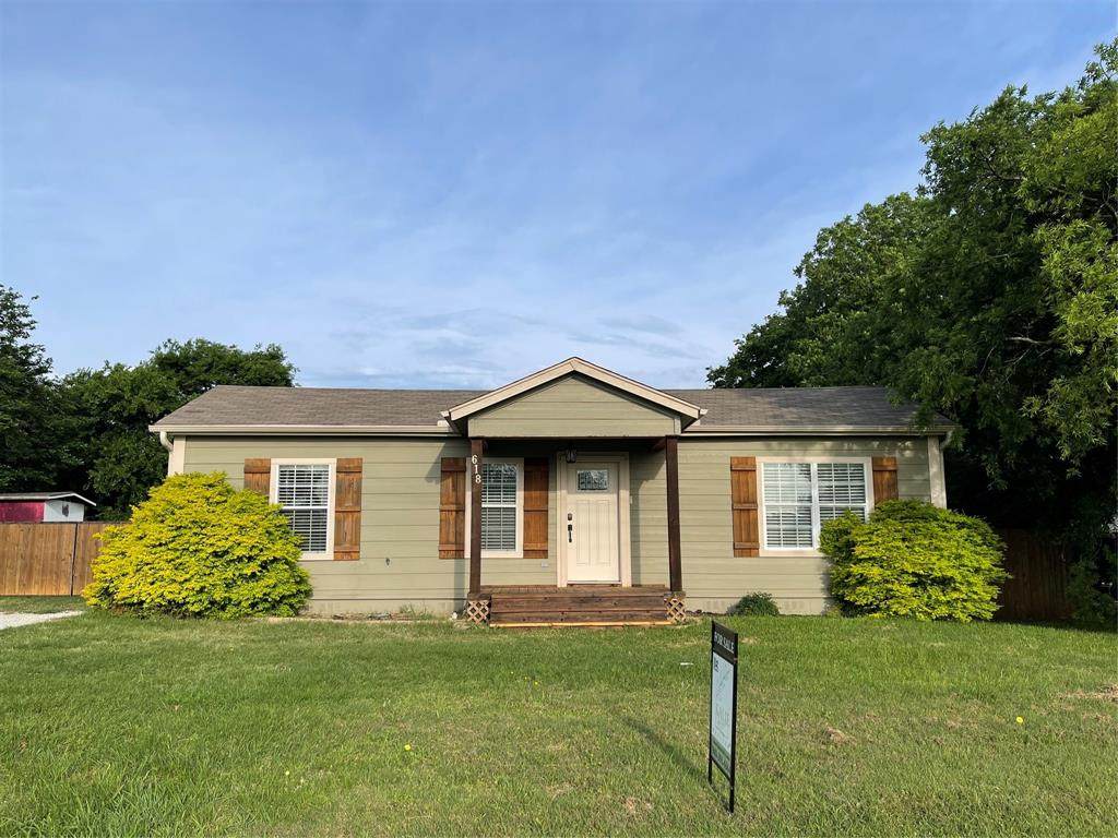 618 Prairie Street - Photo 1