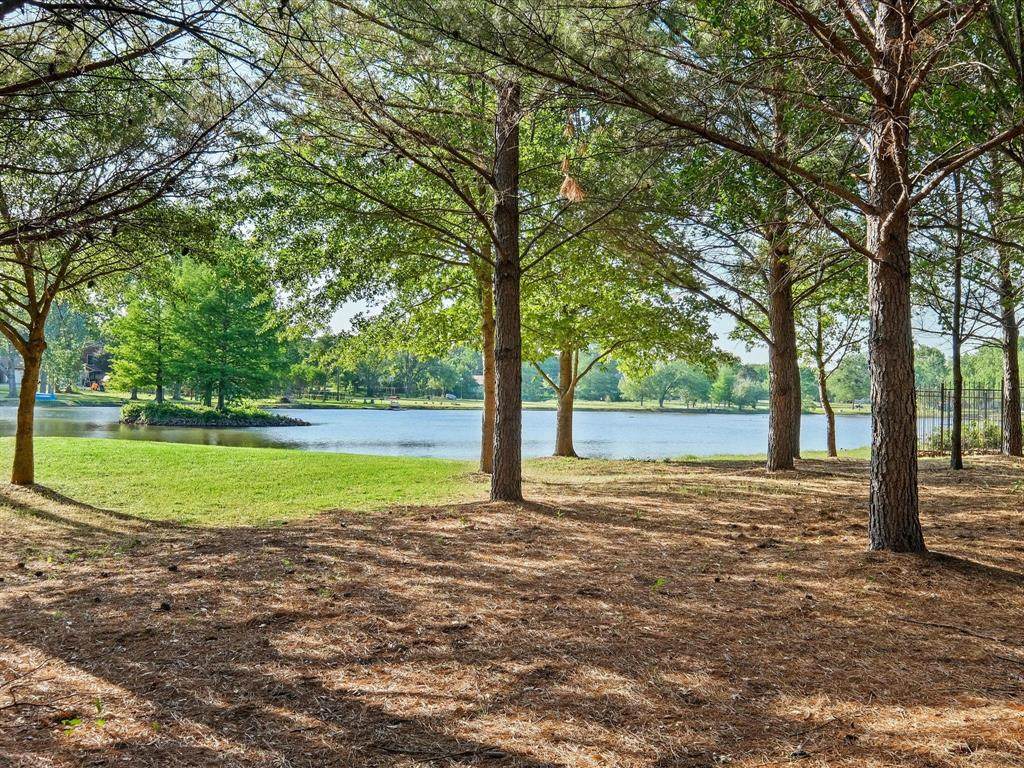 120 Forest Lane - Photo 1