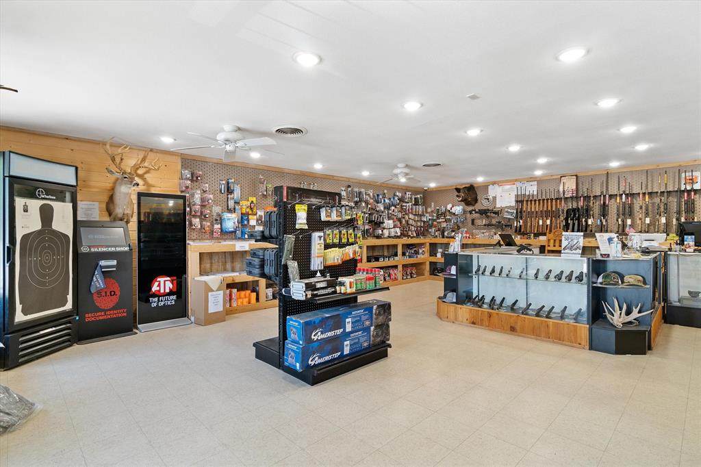 701 Pine Street - Photo 1