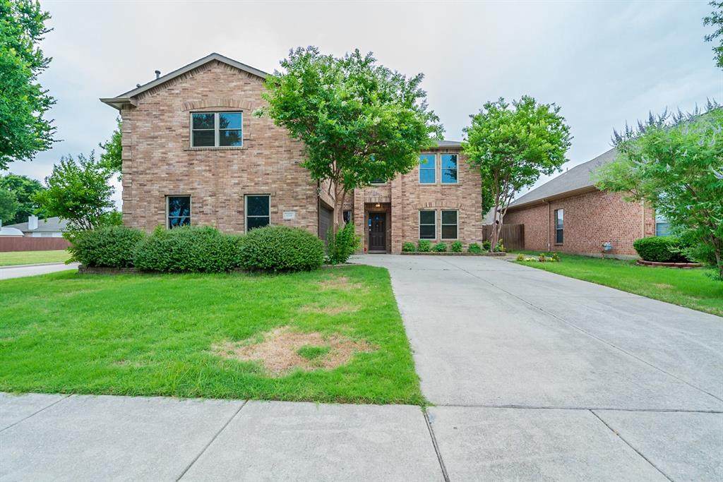 4318 Wood Stone Circle - Photo 1