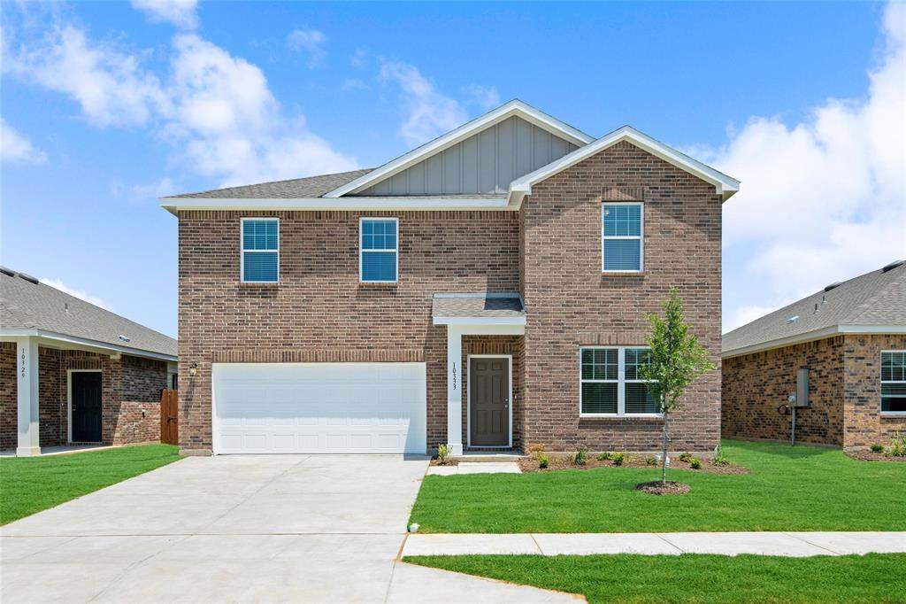 10333 Castle Lyons Lane - Photo 1