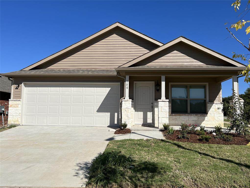 108 Still Glen Drive - Photo 1