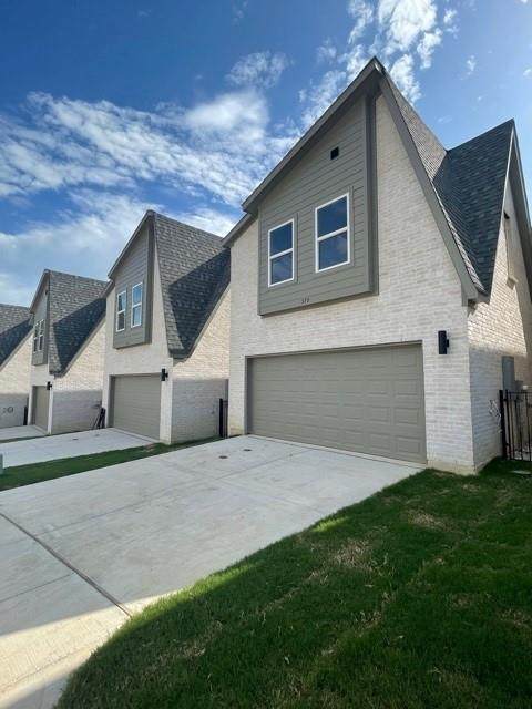 376 Oakbend Drive - Photo 1