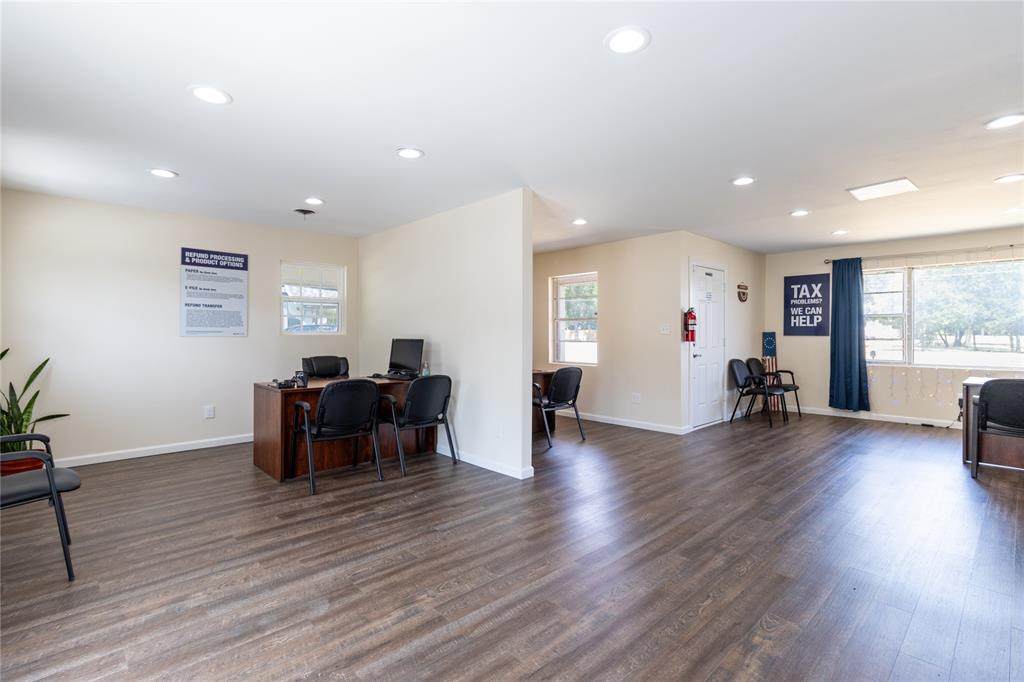 509 Elm Street - Photo 1