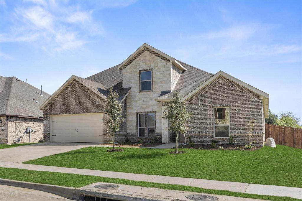 802 Comal Drive - Photo 1