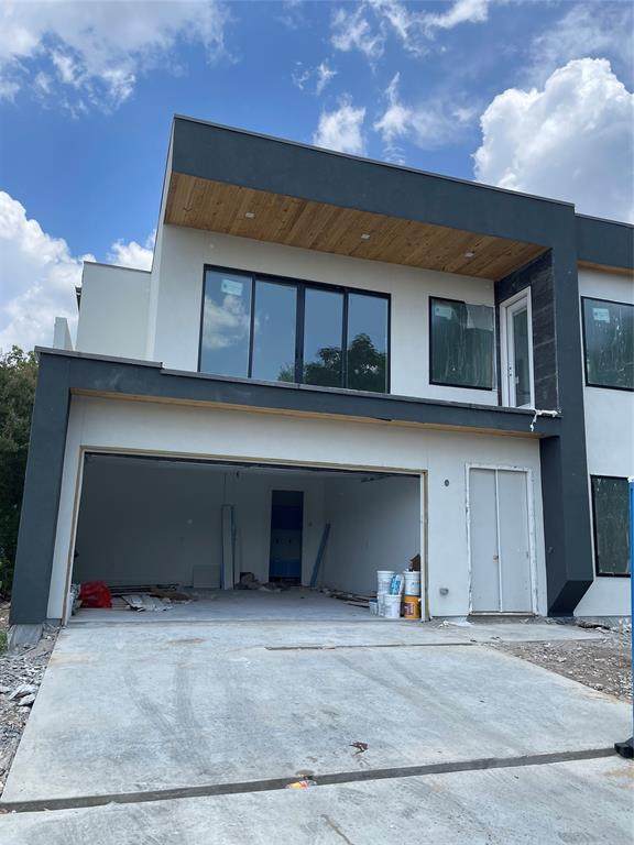 4707 Cowan Avenue - Photo 1