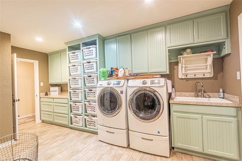 9236A Pope Court - Photo 1