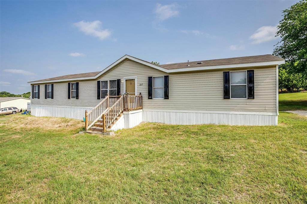 307 Valley Lake Court - Photo 1