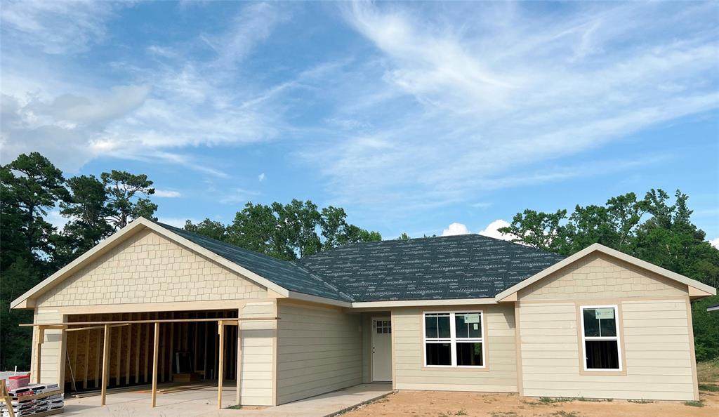 104 Lainey - Photo 1
