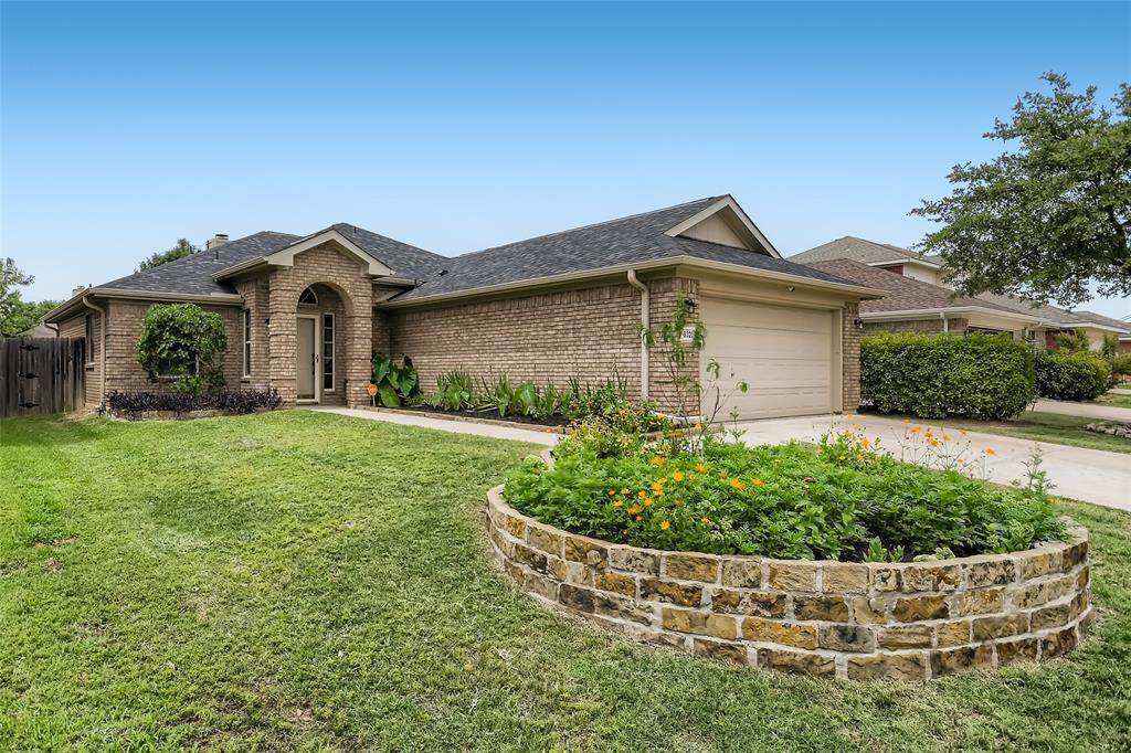 8321 Bowspirit Lane - Photo 1