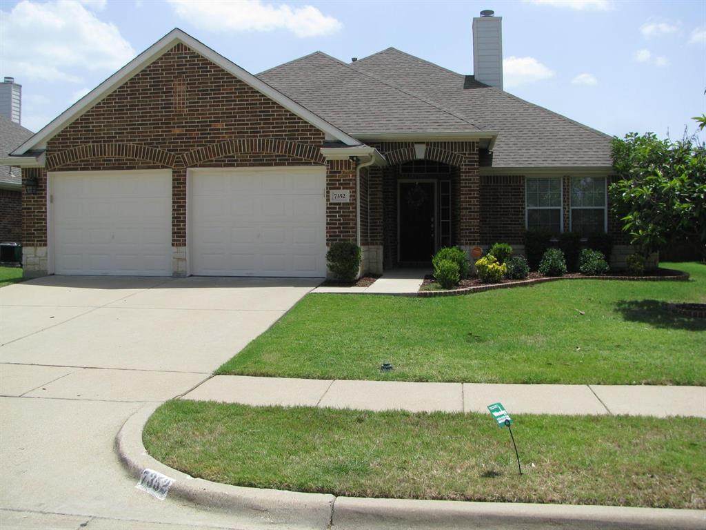 7352 Estela - Photo 1