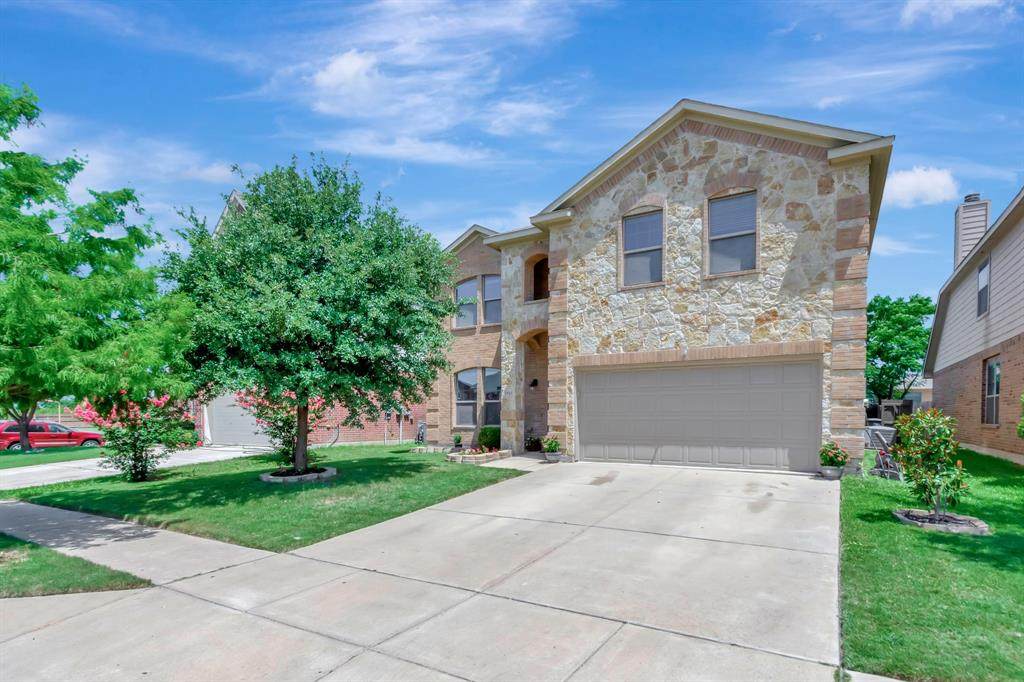 1505 Quails Nest Drive - Photo 1