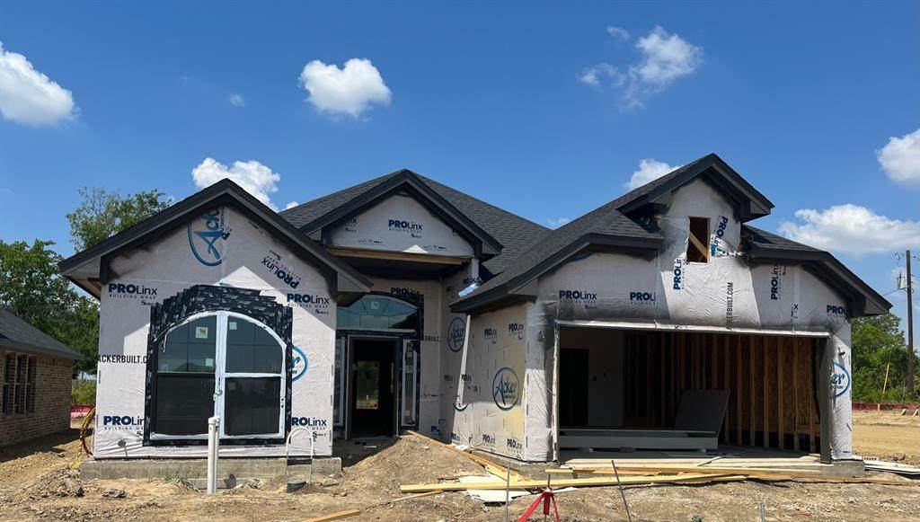 110 Paytons Way - Photo 1