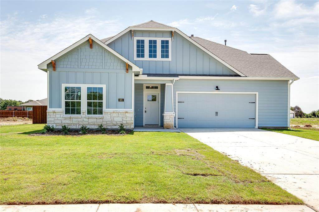 621 Kyle Drive - Photo 1