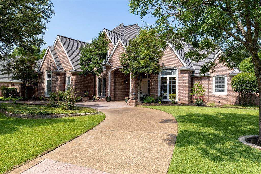 4504 Dartmoore Lane - Photo 1