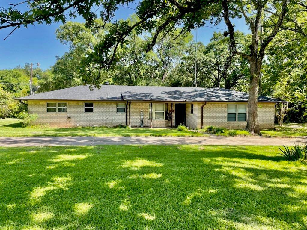 682 Cedar Hills Drive - Photo 1