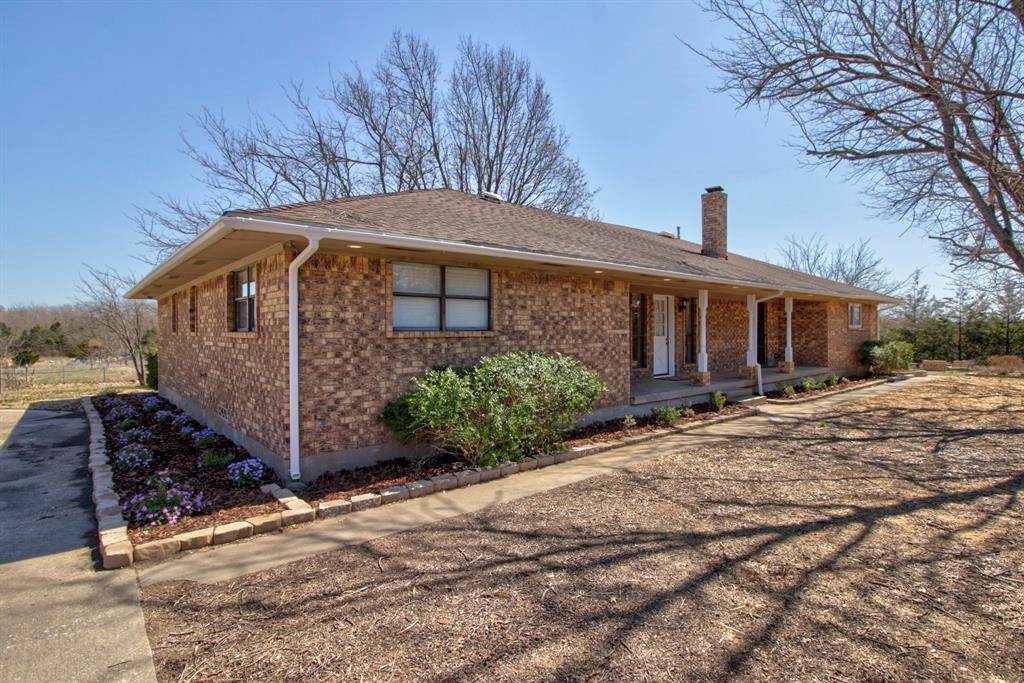 810 Hill Street - Photo 1