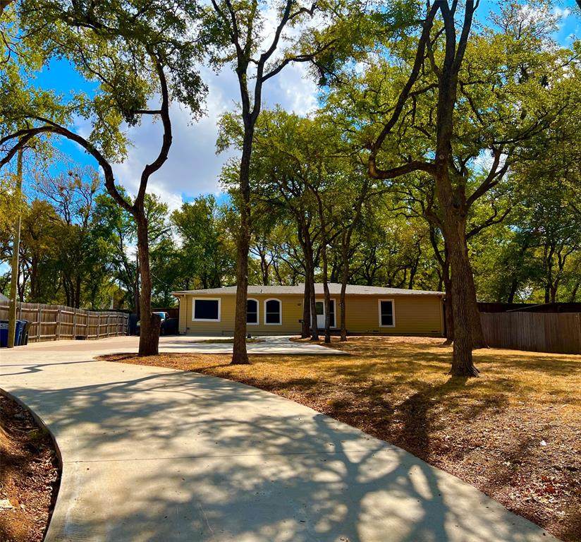 403 Norman Drive - Photo 1