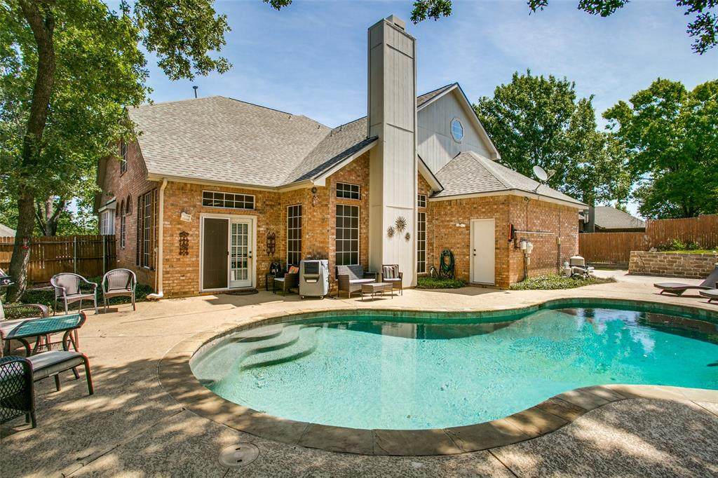 7604 Chestnut Drive - Photo 1