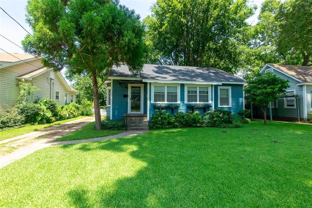 254 Leo Avenue - Photo 1