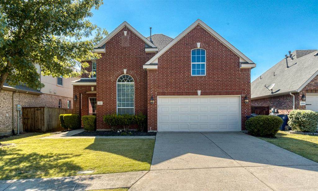 1420 Somerset Drive - Photo 1
