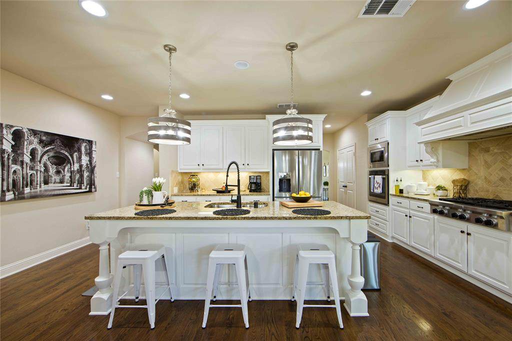 3033 Speyburn - Photo 1