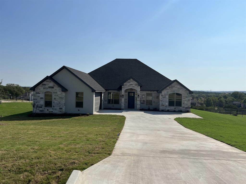 320 Kenyon Court - Photo 1