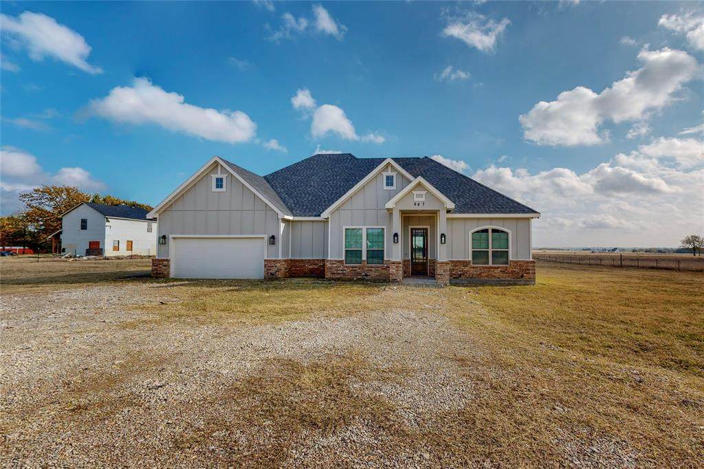 987 County Road 4125 - Photo 1