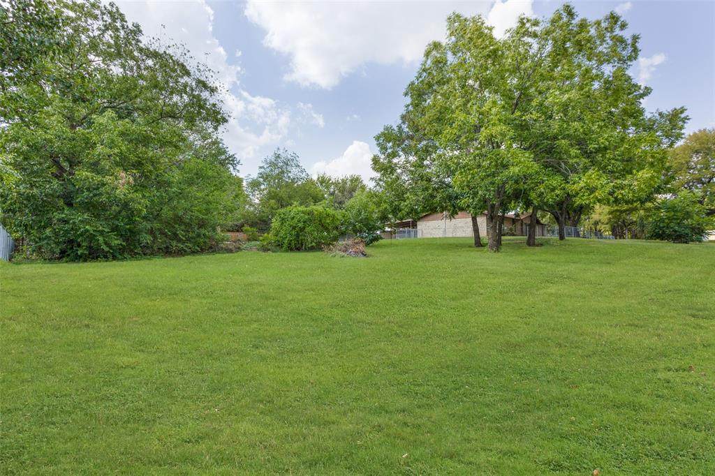 229 Cedar - Photo 1