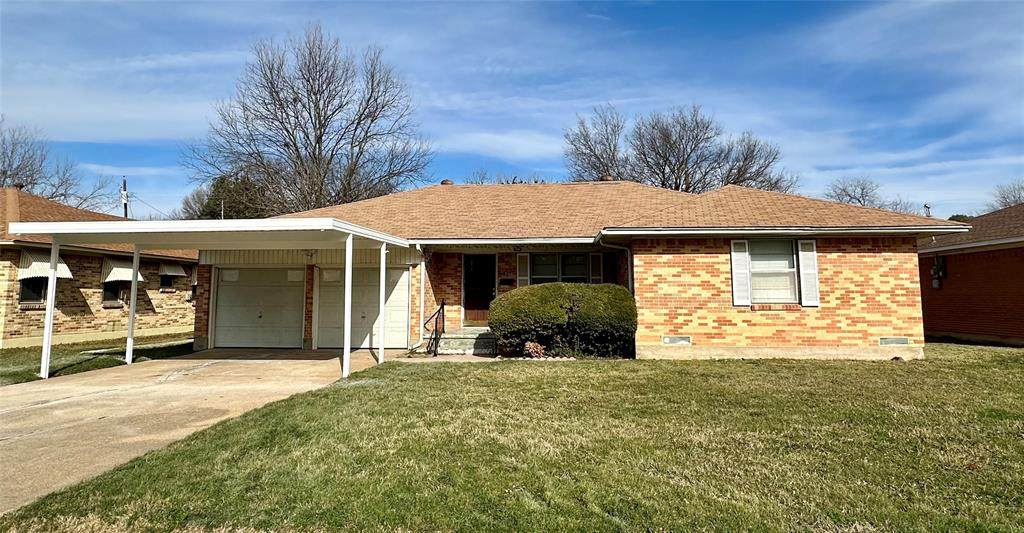 527 Laurel Street - Photo 1