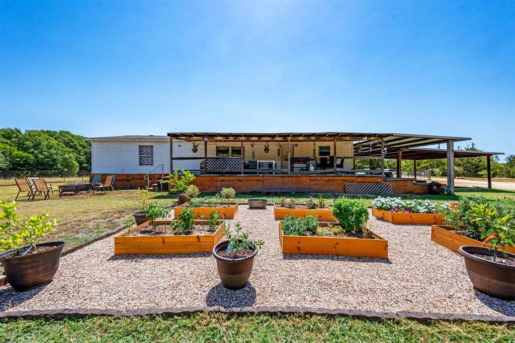 6843 County Road 0021 - Photo 1
