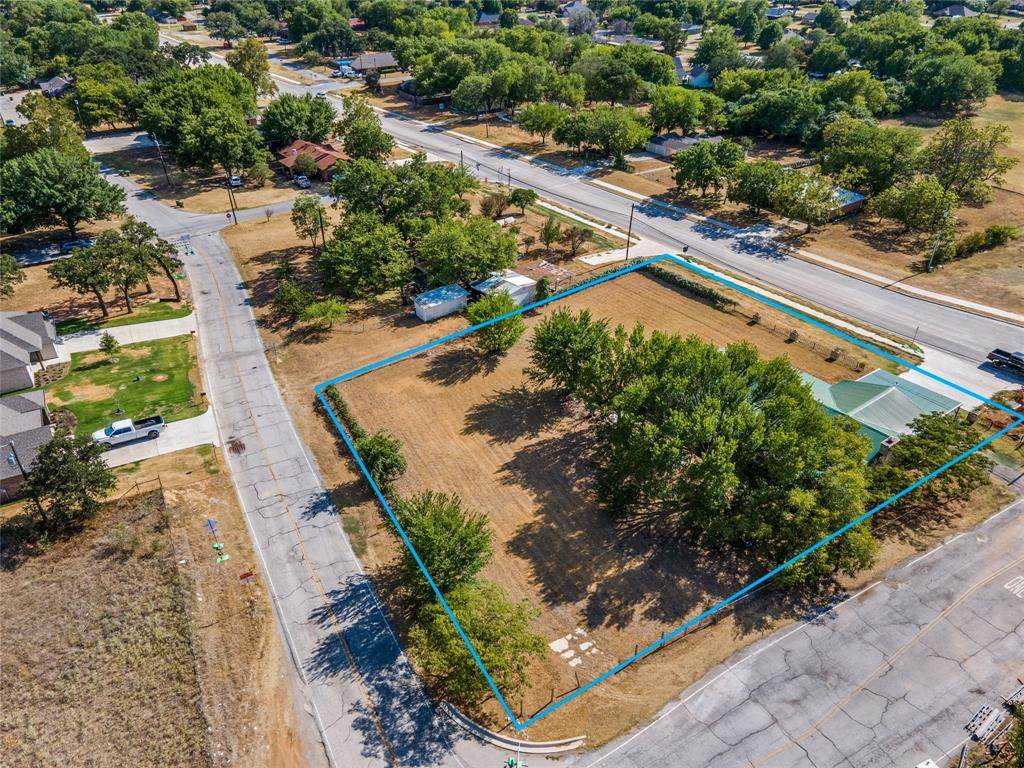 924 Main Street - Photo 1