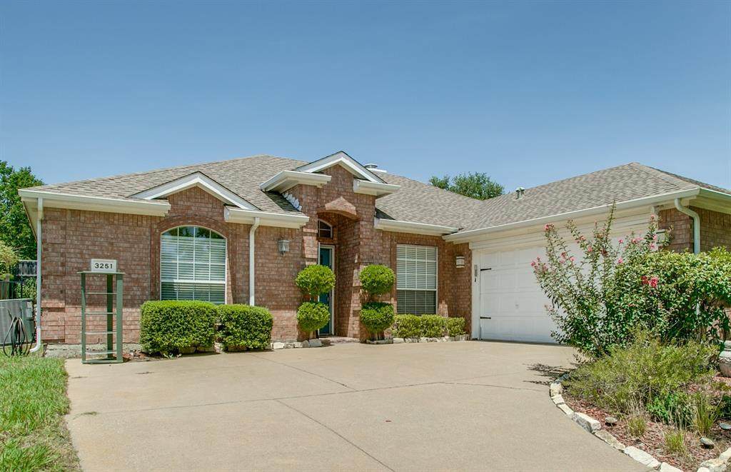 3251 Leigh Court - Photo 1