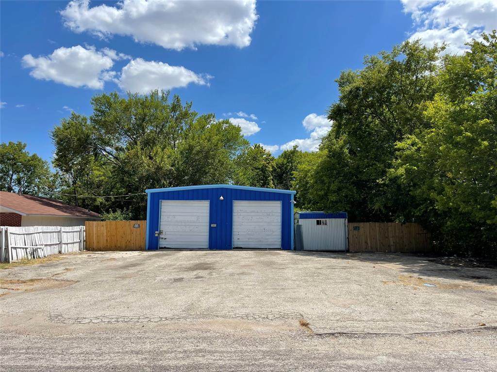 302 Wheeler Street - Photo 1