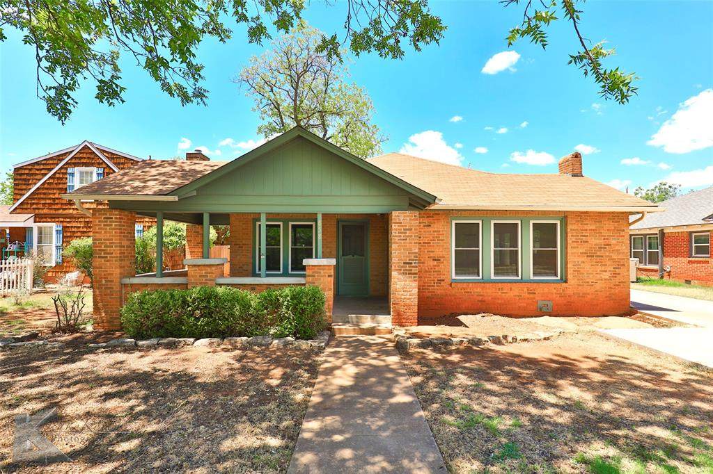 858 Ballinger Street - Photo 1