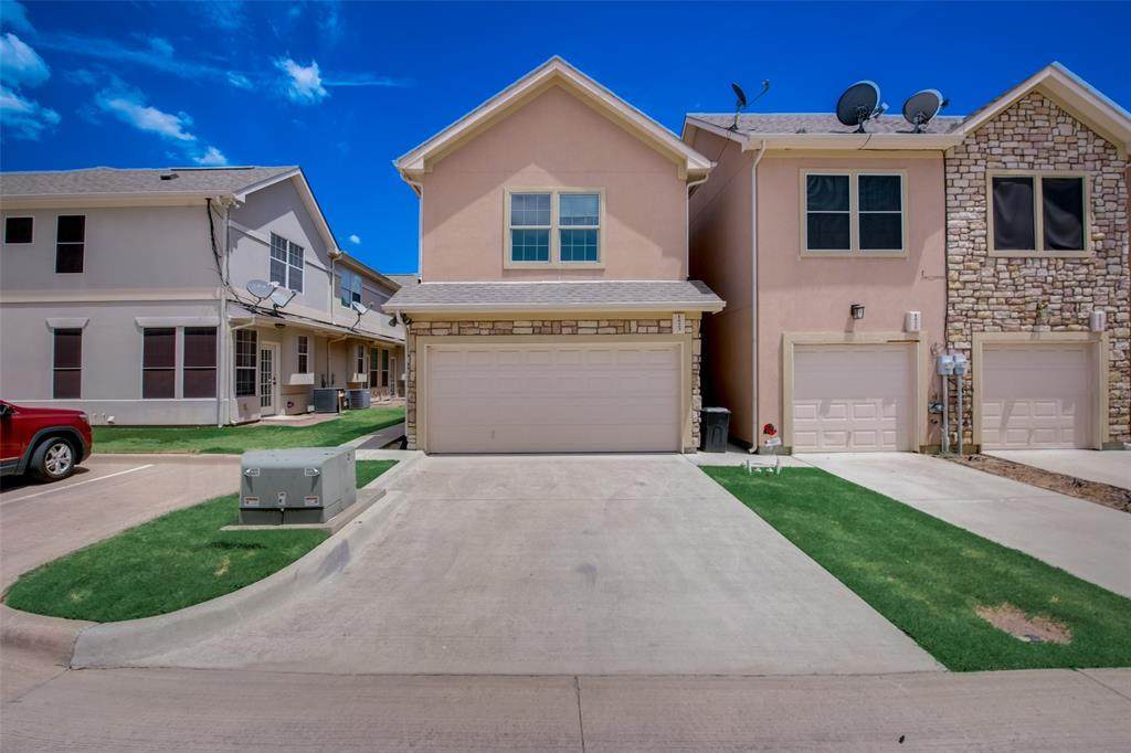 1523 Cozy Drive - Photo 1