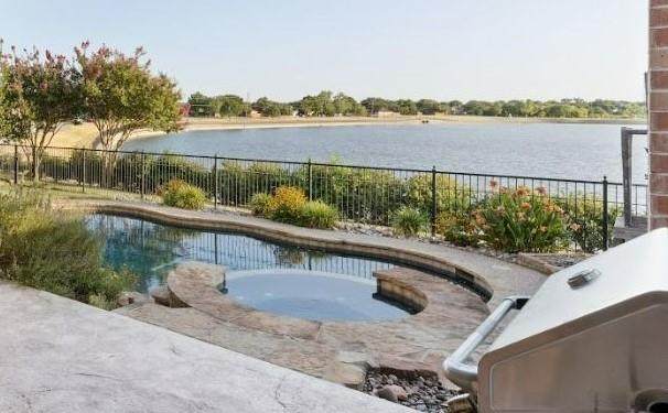 623 Lake Park Drive - Photo 1