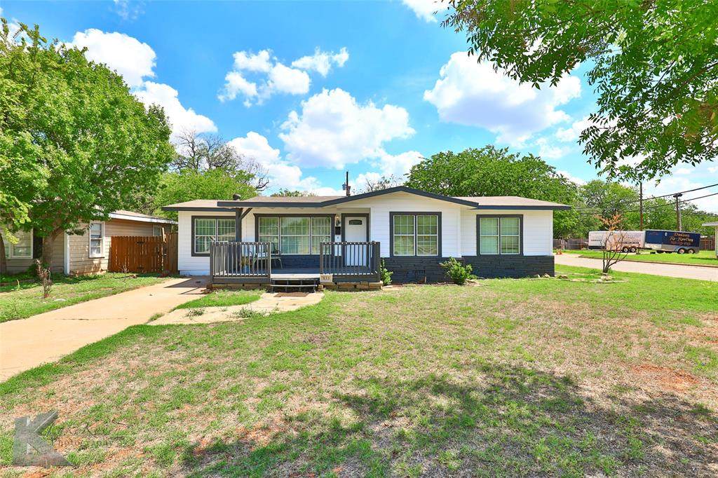833 Buccaneer Drive - Photo 1